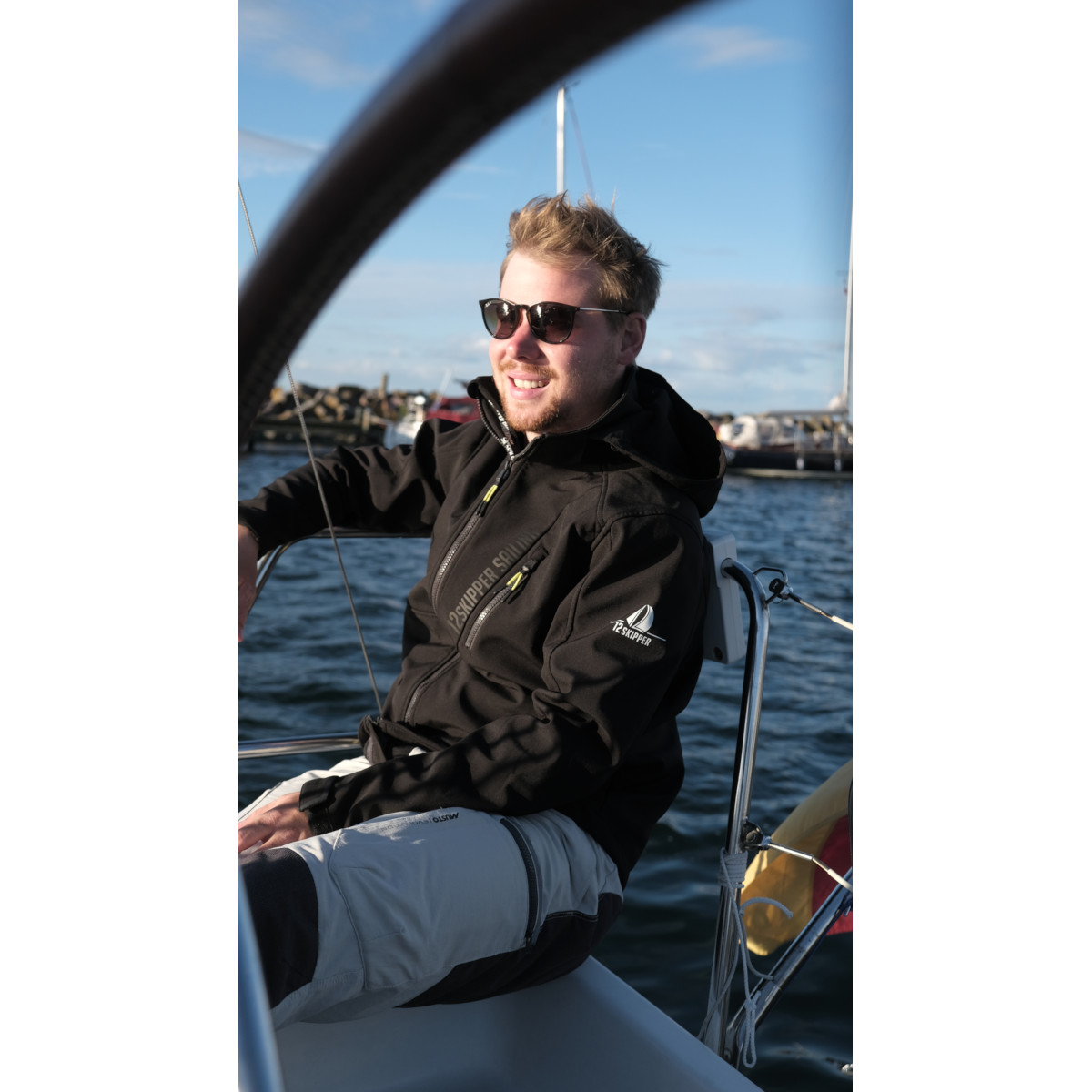DEAL: 12skipper Amundsen kurtka softshell unisex czarna, rozmiar M
